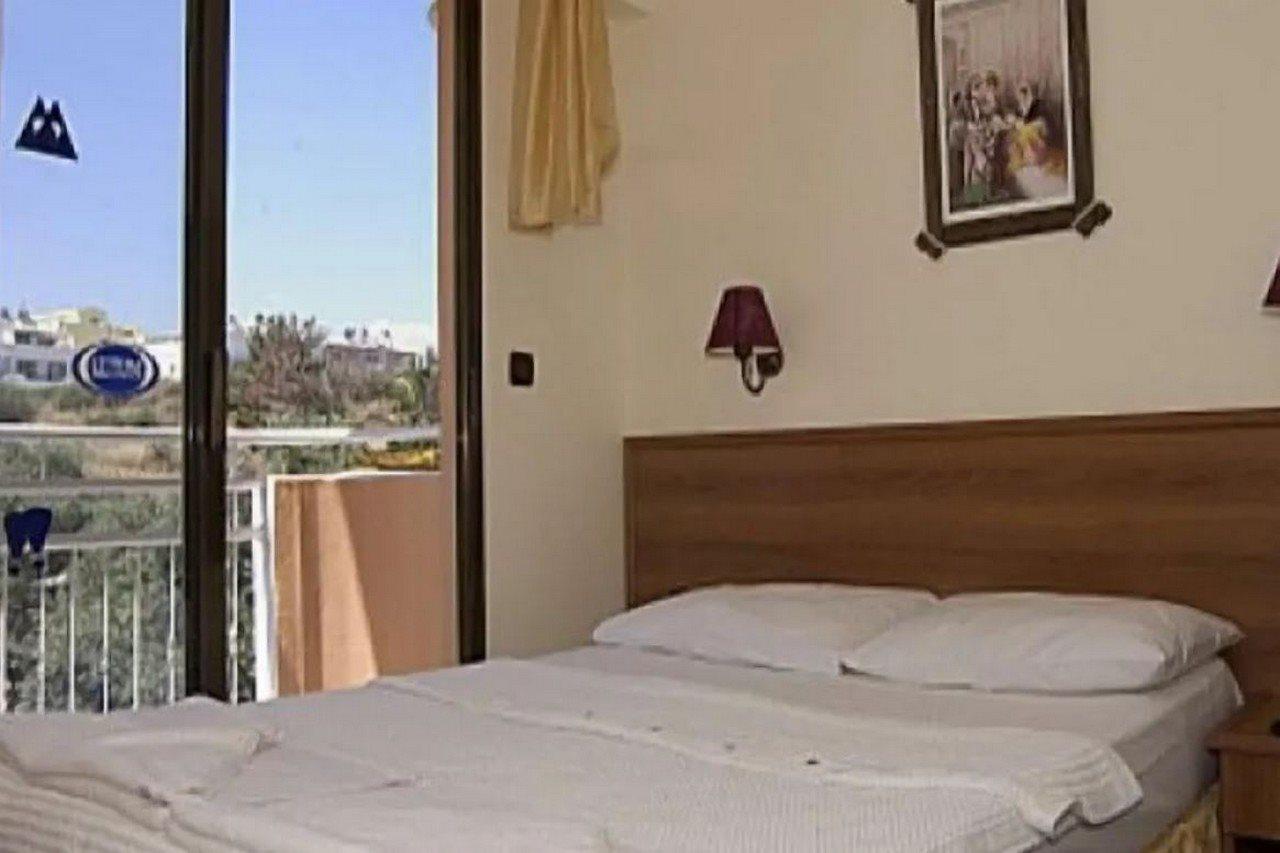 Mutlu Hotel Didim Buitenkant foto