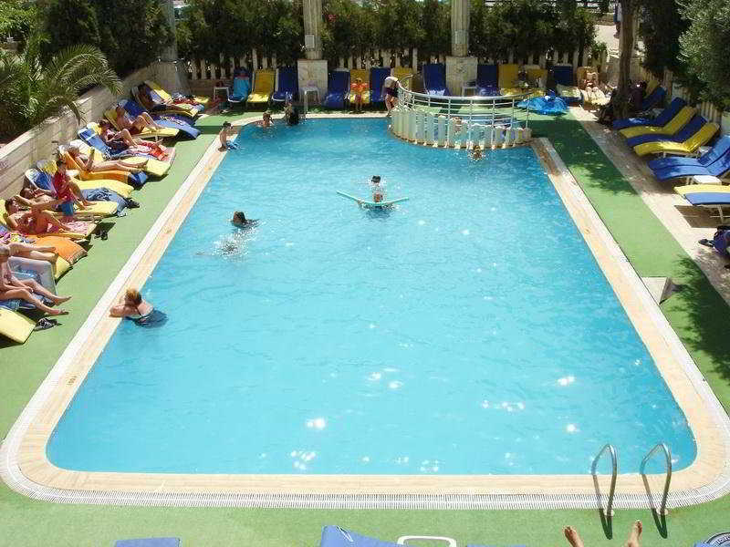 Mutlu Hotel Didim Buitenkant foto